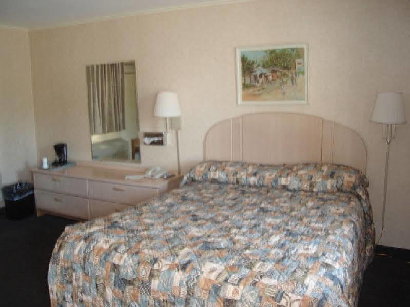 Elm Motel Bendigo Extérieur photo